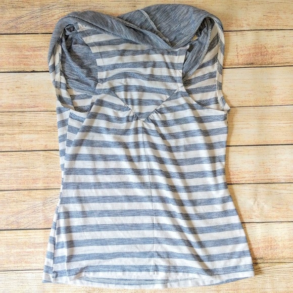 3/$20 Converse One Star Sleeveless Cowl Neck Top - Picture 4 of 5